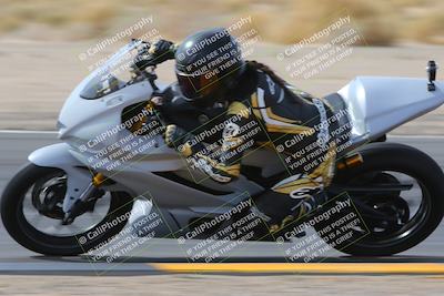 media/Mar-12-2023-SoCal Trackdays (Sun) [[d4c8249724]]/Turn 4 Inside (1040am)/